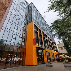 Ibis Stadium Otel